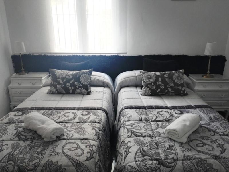 Nuevo! Puente De Piedra A 5'Del Pilar Apartman Zaragoza Kültér fotó
